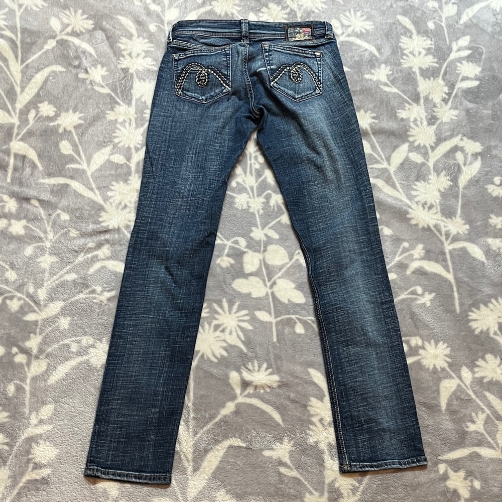 Mavi Distressed Blue Straight Leg Jeans with embroidered accents Sz 27